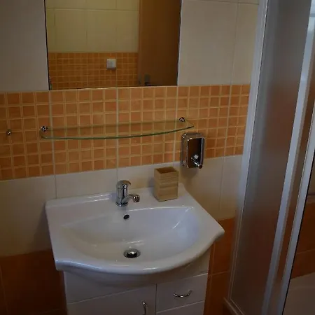 U Hermíny Ve Skiareálu Paseky Estalagem *